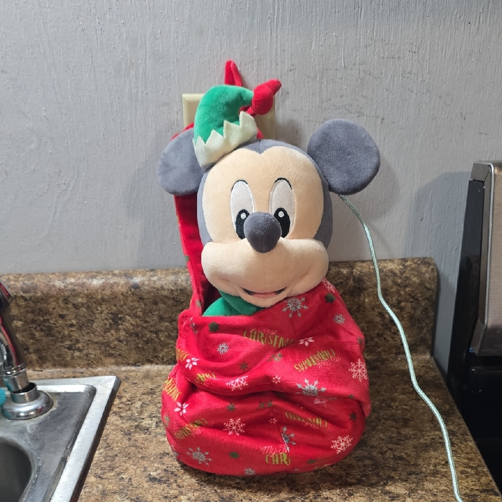 Disney Baby Mickey Mouse Christmas Swadle Blanket Plush‎ - Red and Gray